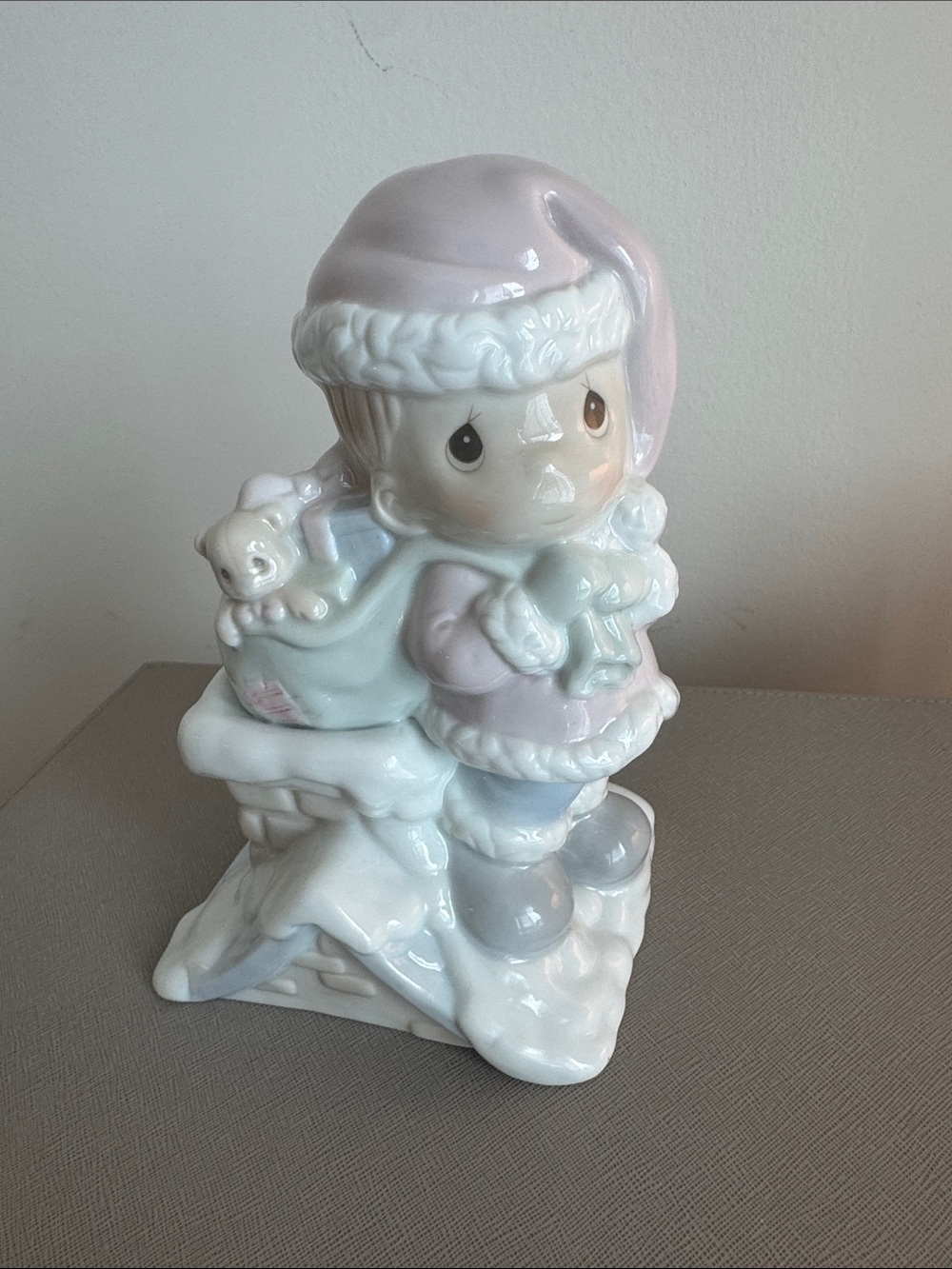 Precious Moments Dropping in for the Holidays Figurine